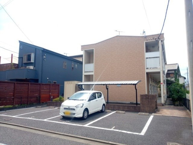 レオパレスグルーテンＣの外観