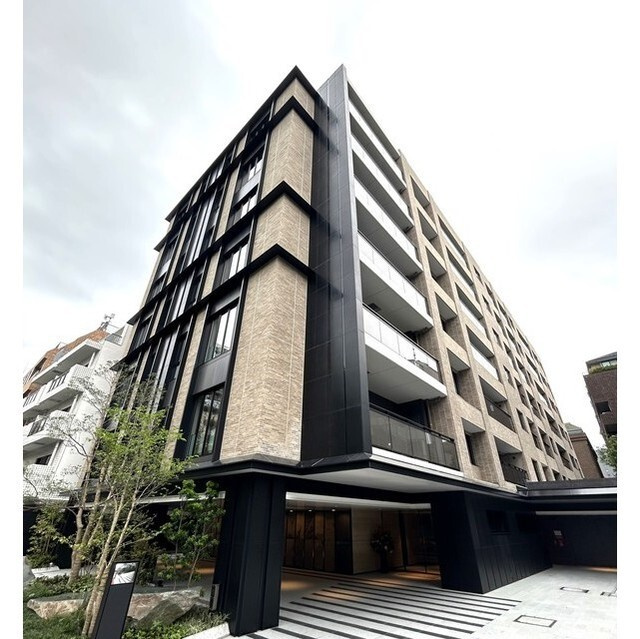 千代田区六番町の賃貸マンションの外観