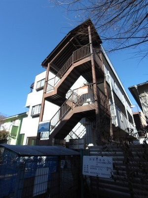 シャトル上水の外観