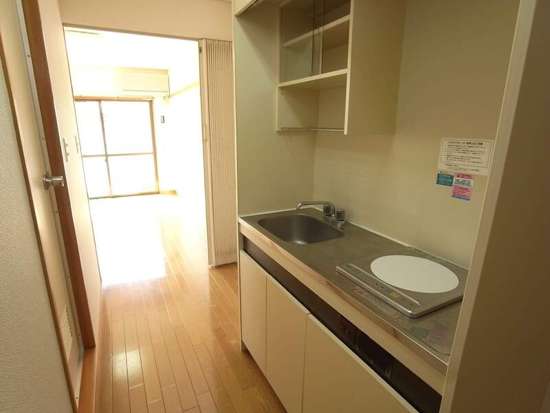 シャトル上水のキッチン