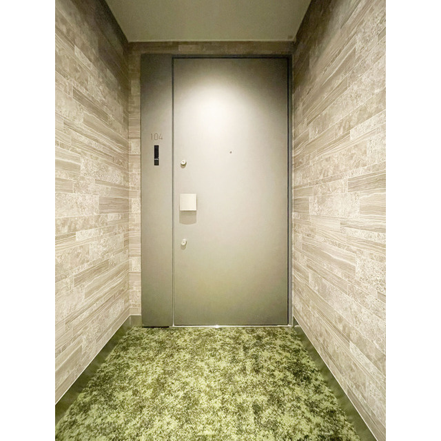 ACP Residence 新江古田の玄関