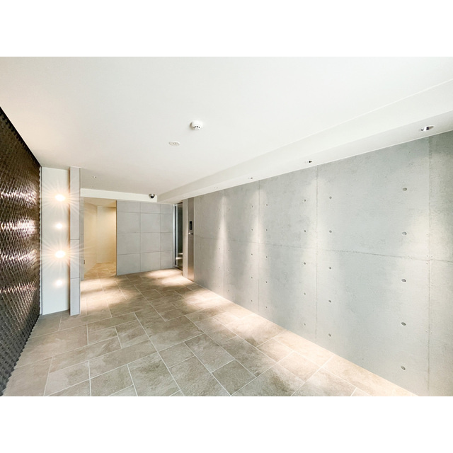 ACP Residence 新江古田のエントランス