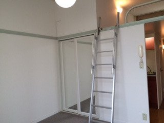 レオパレス湘南桜ヶ丘の居間・リビング|現況優先