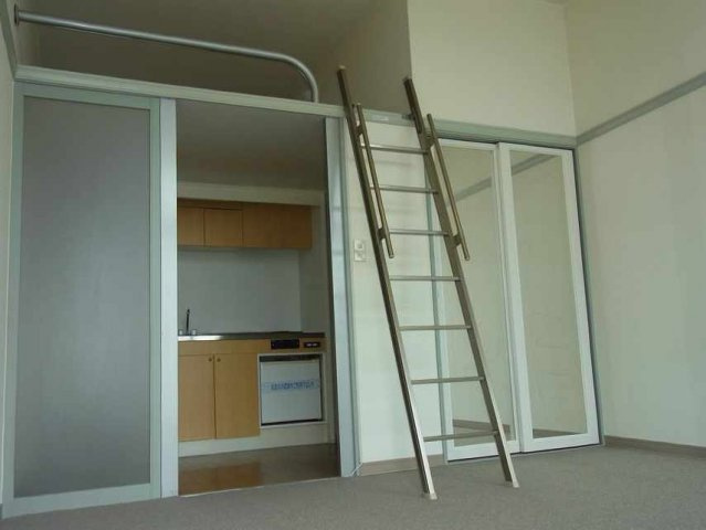 レオパレスミラノの居間・リビング|現況優先