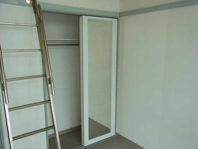 レオパレスミラノの居間・リビング|現況優先