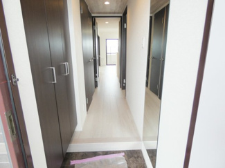 【玄関】 | レーベンハイム大宮宮原 | 急な来客でも安心な玄関通路を完備