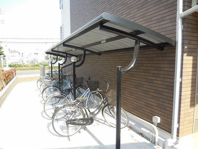 ミランダヴィーブルⅣのその他|駐輪場