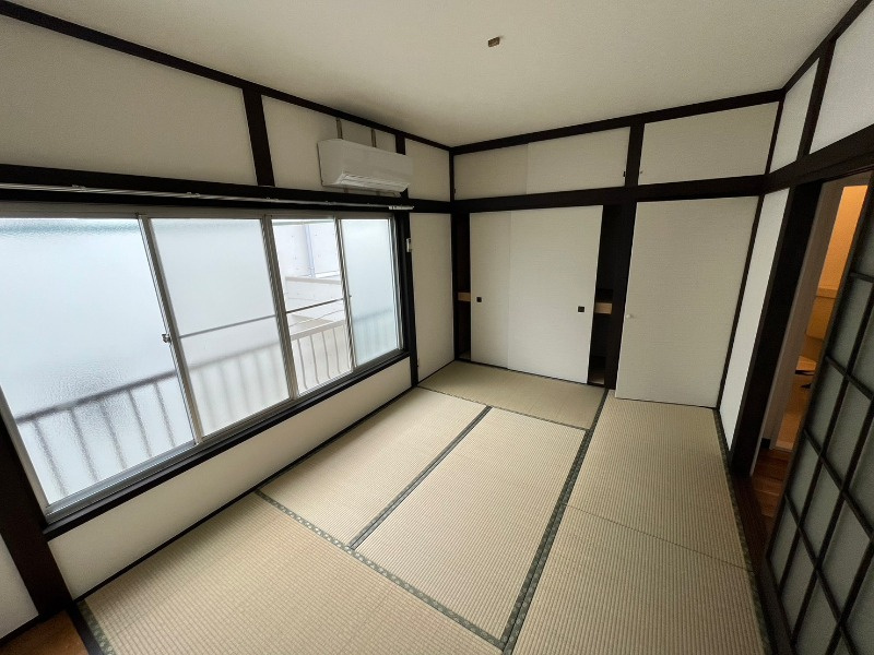 ナカフジハイツの居間・リビング