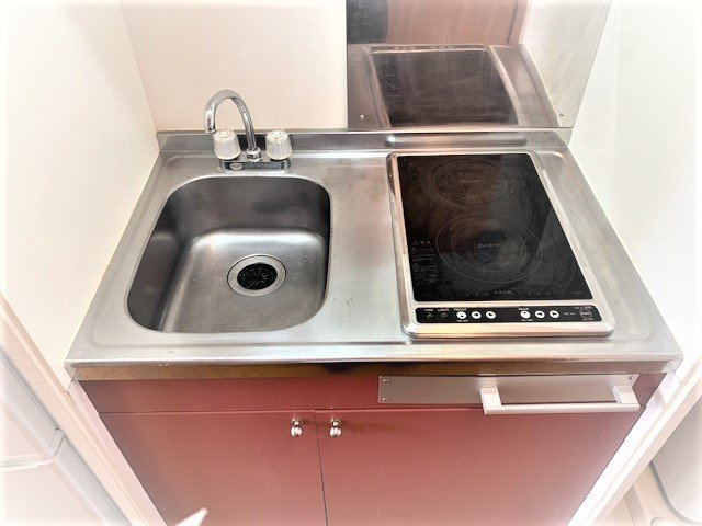 レオパレス卯月　２００３のキッチン