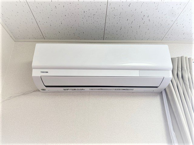 レオパレス卯月　２００３のその他|エアコン