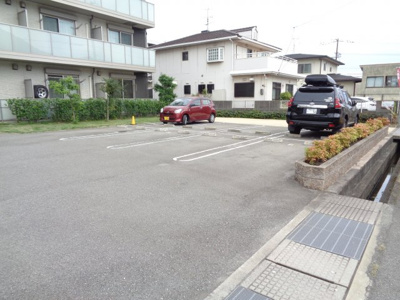 【駐車場】 | グランベレオ千代田