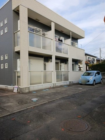 エアリーハウス湘南の駐車場