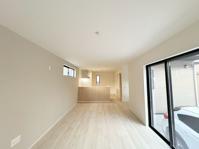 坂戸市千代田2丁目　新築分譲　東武東上線『若葉駅』徒歩19分　【千代田小学区】の居間・リビング