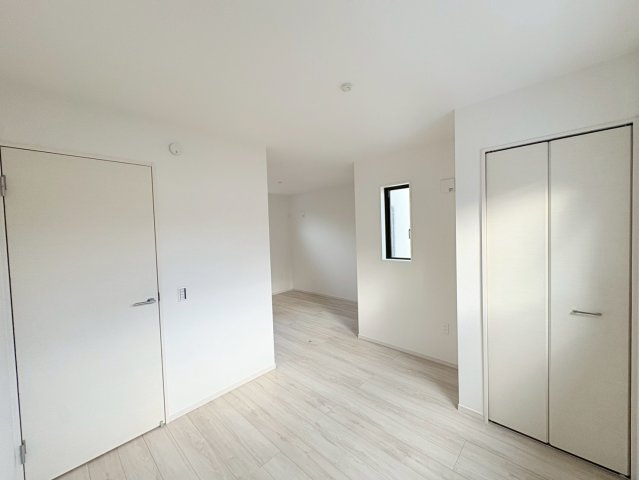 坂戸市千代田2丁目　新築分譲　東武東上線『若葉駅』徒歩19分　【千代田小学区】の洋室