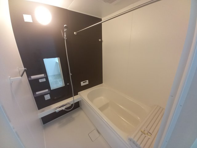 水戸市笠原町2期の浴室|足が伸ばせる浴槽で、一日の疲れを癒してください～！リラックスタイムを～