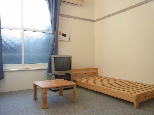 レオパレスエスペランサのその他|現状優先　家具あり部屋