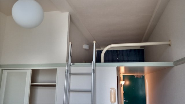 レオパレスエスペランサの居間・リビング