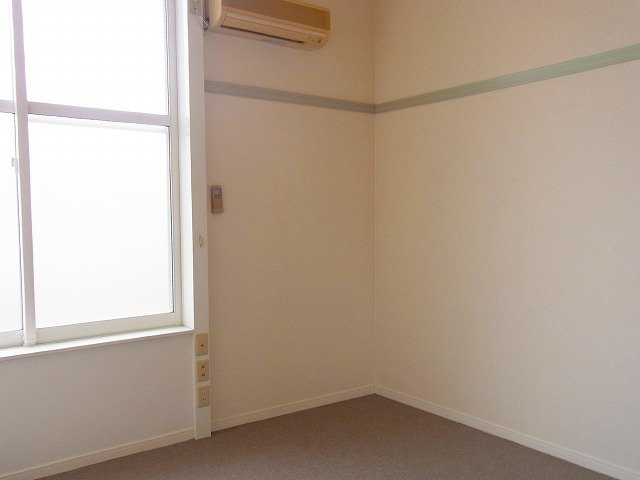 レオパレスエスペランサの居間・リビング|現状優先　家具無し部屋