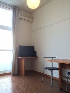 レオパレス千手の居間・リビング|現況優先