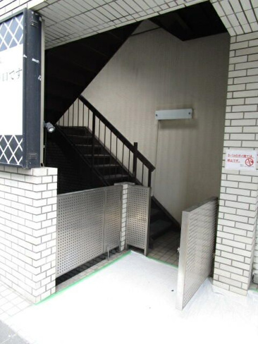 【エントランス】 | 幸伸ビル