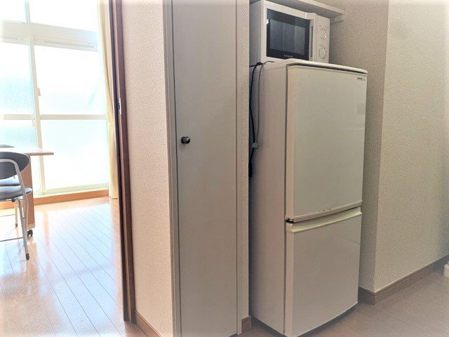 レオパレスマ　メゾンのその他|家電（冷蔵庫・電子レンジ）
