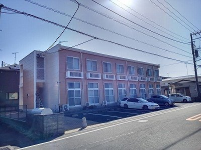 レオパレスくすの木Ⅰの外観