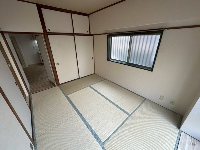 ブリージェ朝日ヶ丘の和室