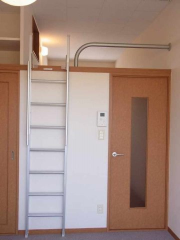 レオパレスフリーダム南金目Ⅷの居間・リビング|現況優先