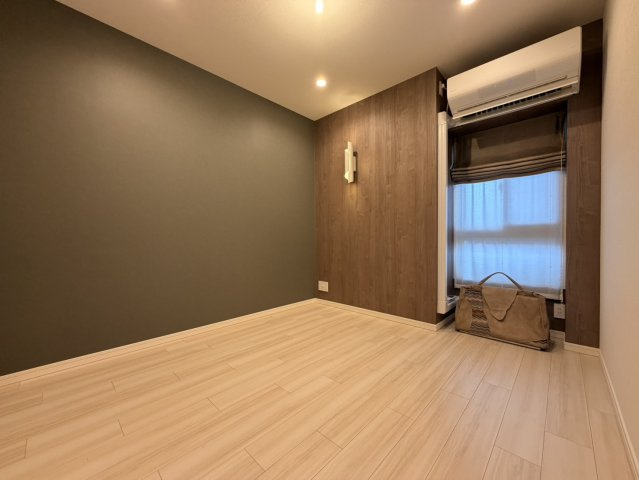 アルファステイツ松阪駅前の洋室|洋室