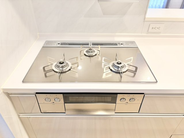 アルファステイツ松阪駅前のその他|三口コンロ