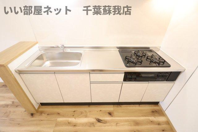 ミリアビタ長洲のキッチン|コンパクトなキッチンで掃除もラクラク