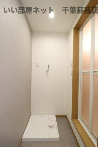 ミリアビタ長洲の洗面所|ゆったりとスペースのある洗面所