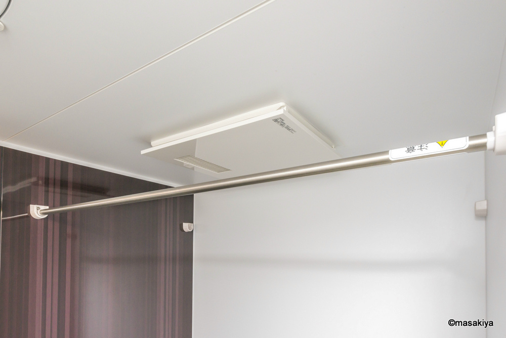 サン・シエルの浴室|浴室乾燥機付きです。