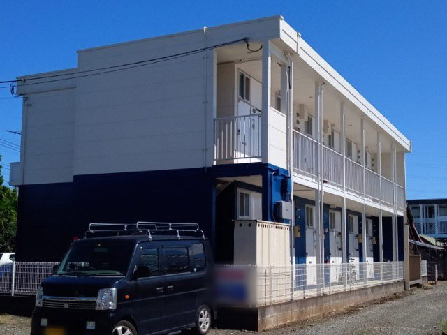 レオパレスサンデン２の外観