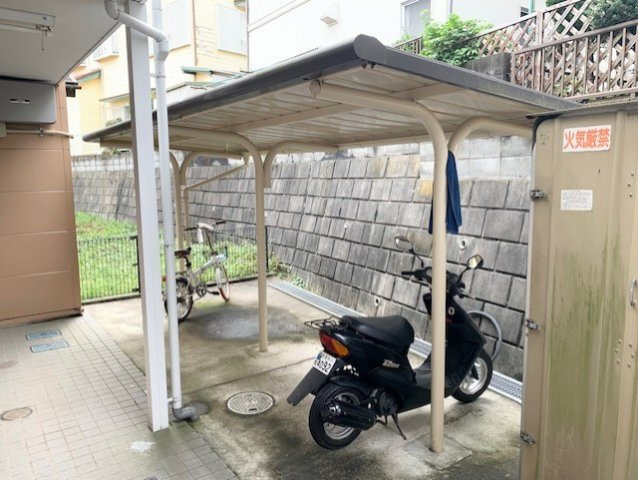 レオパレスエスポワール堀の内のその他|駐輪場