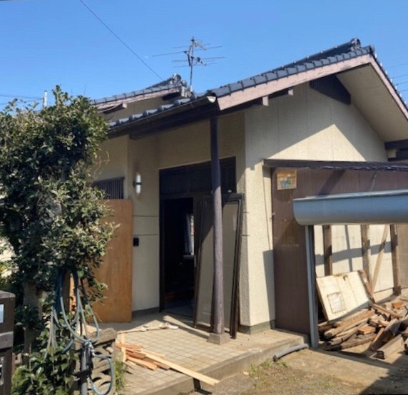 【外観】 | 芦屋町正門町 売戸建 | 芦屋町白浜町 売戸建（400万円 利回13.50％ 再建築不可）とセット売りとなります。