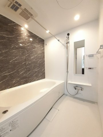 ラ・ミア・ヴィアの浴室