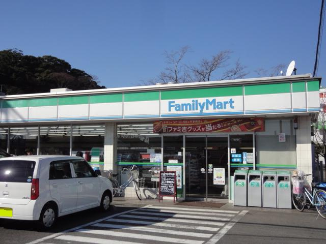 グレイスヒルの周辺|ファミリーマート横浜八景島店まで487ｍ