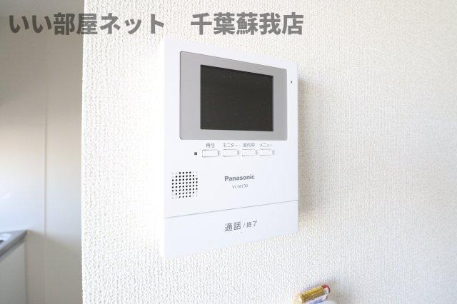 サンヒルズのセキュリティ|TVモニターホン付きでセキュリティ面も安心！