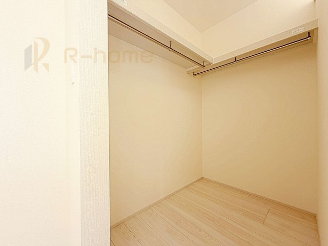 小美玉市清風台団地第6　新築戸建て　1号棟の収納|人気のウォークインクローゼット！アウター類はもちろん、季節ものや寝具も収納できます！