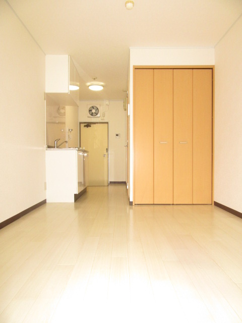 サンハイツワカバの洋室