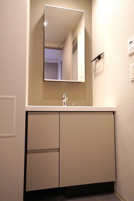 Ｊ．ＧＲＡＮ　Ｃｏｕｒｔ　品川西大井ＥＡＳＴの洗面所|※写真は同タイプ住戸です。