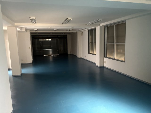 昭島市朝日町３丁目の賃貸マンション