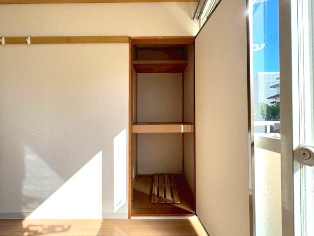グリーンヒル小金台D棟の収納