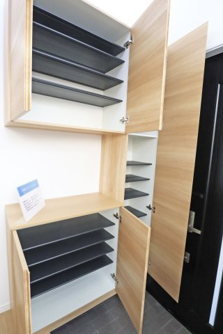神戸市北区中里町2丁目 戸建ての収納|シューズボックス