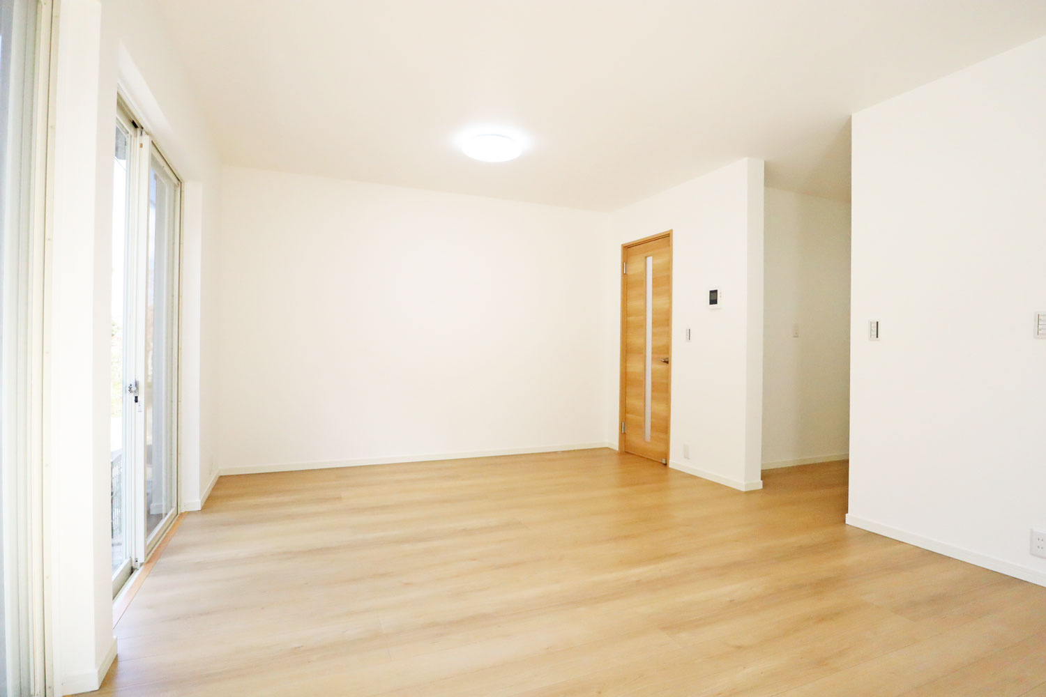 神戸市北区中里町2丁目 戸建ての前面道路含む現地写真