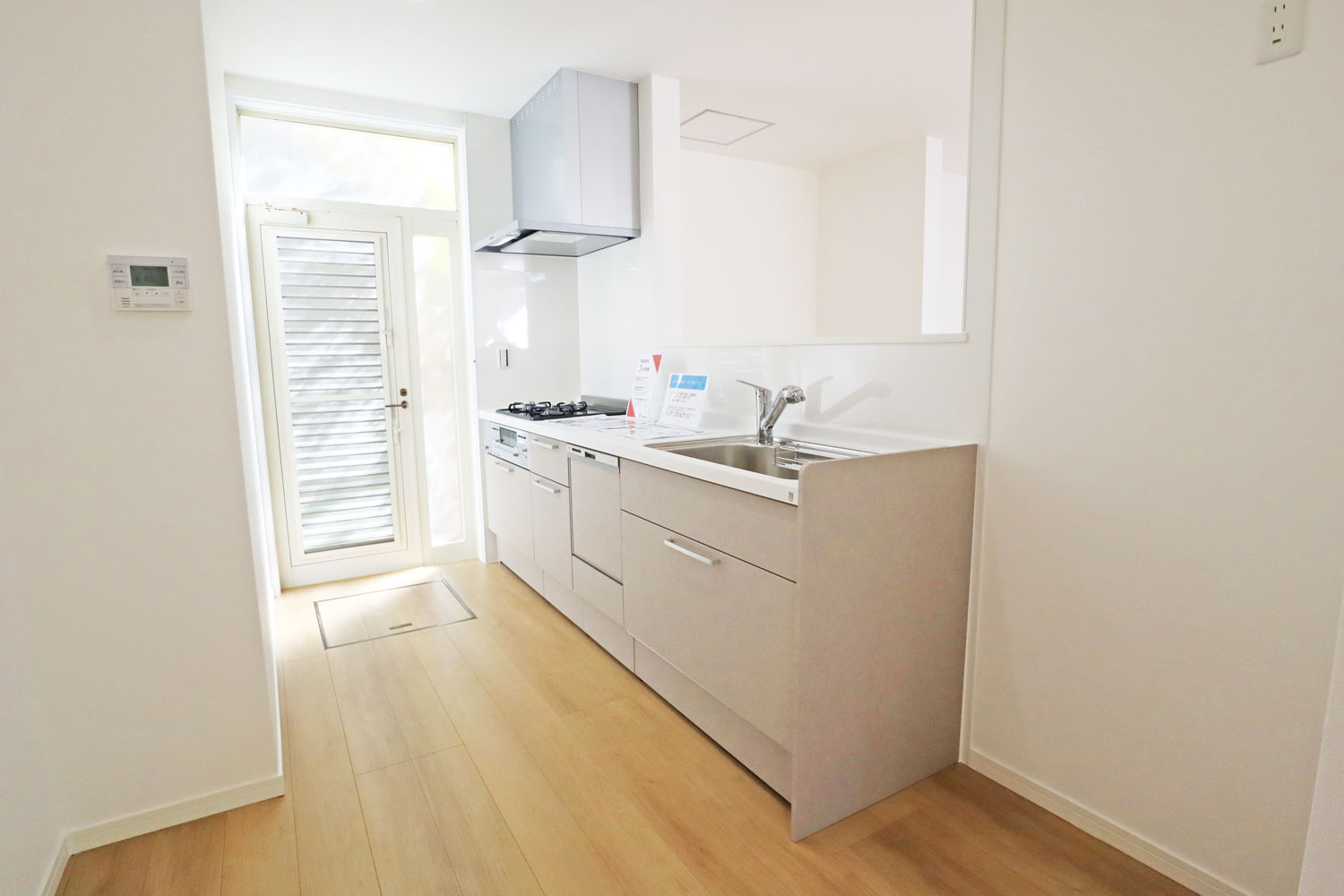 神戸市北区中里町2丁目 戸建ての前面道路含む現地写真