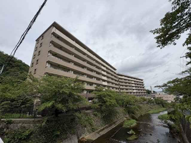 エイジングコート有馬