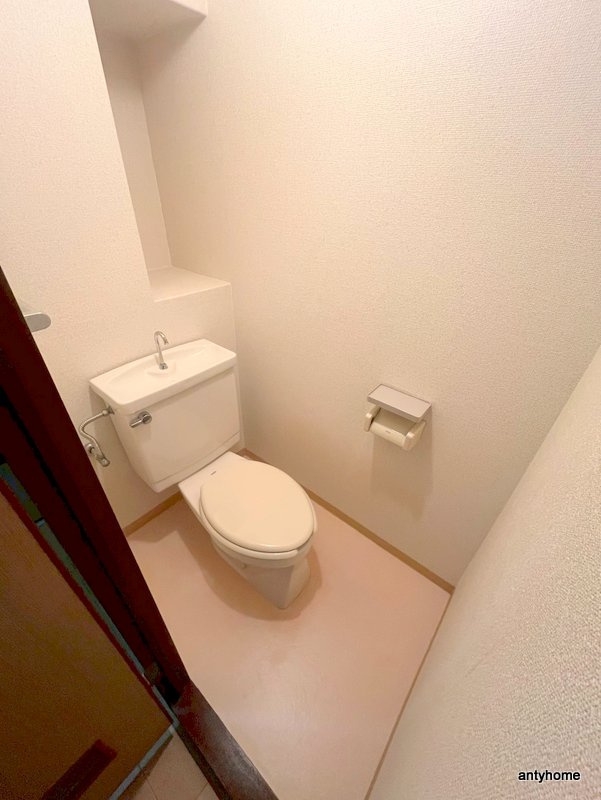 フローライト豊里Ⅰ　仲介手数料無料のトイレ