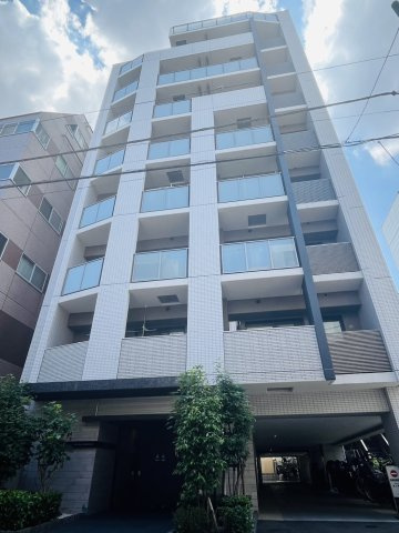 プレシス小岩駅前の外観